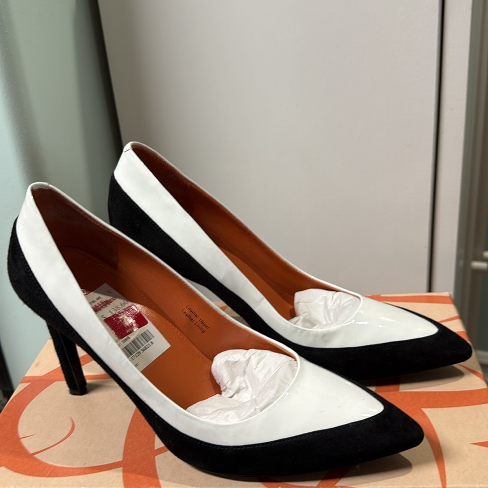 Via Spiga Women's Black and White Shoes - Picture 8 of 8